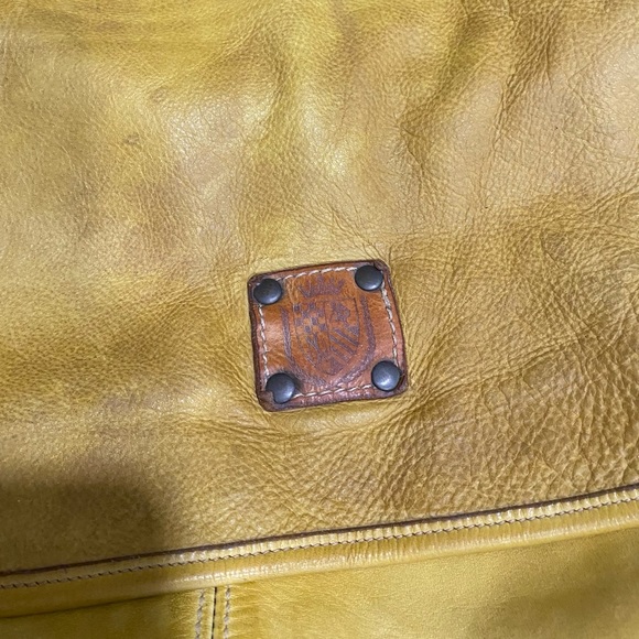 Axtel’s Yellow Distressed Leather Hobo - Picture 5 of 11